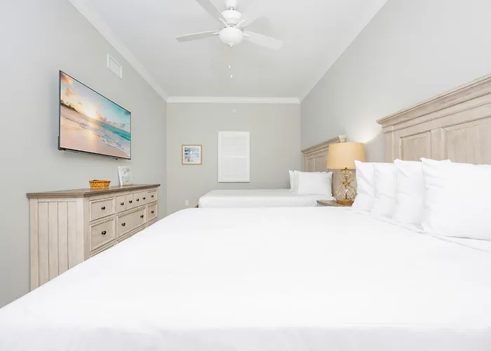Phoenix Ii 1501 Apartment
